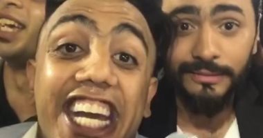 أوس أوس مهنئاً تامر حسنى بعيد ميلاده:"إنسان قبل ما تكون فنان"