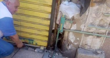 محافظة القاهرة تحذر من عقار مخالف بمصر القديمة وتشمع ورش بمدينة نصر.. صور