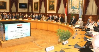 محافظ القاهرة: مراجعة عقارات القاهرة الخديوية وإخلائها من الأنشطة المؤثرة على سلامتها