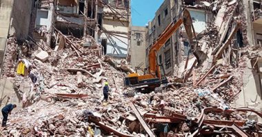 بقايا عقار قصر النيل المنهار .. لقطات تنتمى للحرب فى سوريا والعراق..ألبوم صور