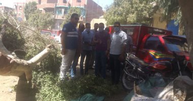 ضبط أعمال بناء مخالف والتحقيق فى تغيب عاملين بالوحدات الخدمية ببنى سويف