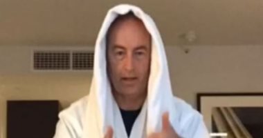 أسترالى يجرى 60 كيلو فى فندق العزل الصحى لجمع التبرعات.. اعرف الحكاية