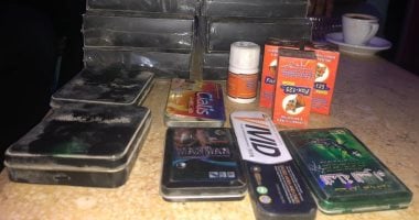 صور.. ضبط أدوية مجهولة المصدر وغير مسجلة فى صيدلية بمدينة إسنا