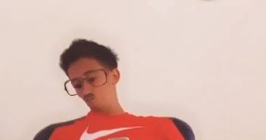 محمد صلاح يرحب بزميله الجديد في ليفربول "كوستاس تسيميكاس" على طريقته الخاصة