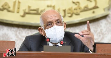 على عبد العال: وزير المالية مخه شغال 24 ساعة.. والإصلاح على إيده بإذن الله