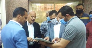 المراكز التكنولوجية بسوهاج وأخميم تواصل تلقى طلبات التصالح فى المخالفات (صور)