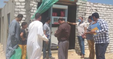 ضبط بنزينة مخالفة داخل منزل وتغيب عاملين بالوحدات الخدمية ببنى سويف