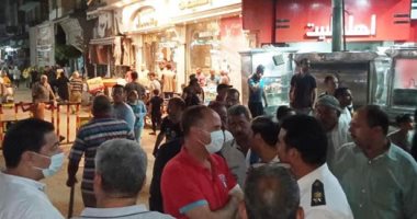 صور.. حى ثان المحلة ينفذ حملة مكبرة لإزالة الإشغالات بالشوارع