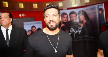 حسن الرداد يحضر فيلم "تؤام روحى" مع جمهوره فى 6 أكتوبر اليوم
