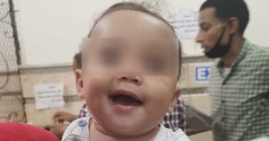 سيدة مجهولة تترك طفلة رضيعة داخل مقهى وتفر هاربه بالشرقية.. صور