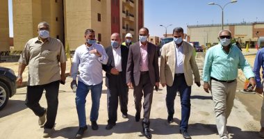 صور.. نائب وزير الإسكان يتفقد خطى المياه المغذيين للعاصمة الإدارية الجديدة