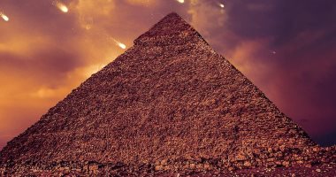 قارئ يشارك صحافة المواطن عددا من تصميمات الجرافيك عن الحضارة الفرعونية