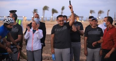 صور.. وزراء الرياضة و البيئة و الاتصالات يشاركون فى المهرجان الرياضى بالعلمين الجديدة 