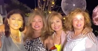 إلهام شاهين وهالة صدقى تستعيدان ذكريات فيلم "يا دنيا يا غرامى"