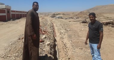 مد كابل كهربائى بطول 22 كيلو متر لتغذية محطة المعالجة الثلاثية بالمحاميد بأسوان