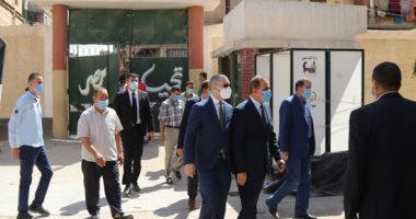 محافظ كفر الشيخ يكلف برصد كافة أشكال التعديات على أراضى الدولة بنطاق المحافظة