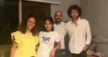 روبى تشارك ماجد الكدوانى بطولة فيلم "برة المنهج"
