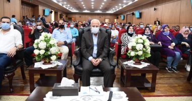 محافظ بورسعيد: التحول الرقمى يقضى على الفساد الإدارى ويرفع مستوى الخدمات.. صور