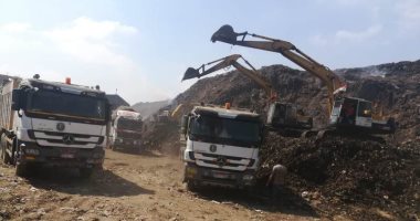 محافظ المنوفية: العمل جارى على قدم وساق بجبل منوف ورفع 20 ألف طن قمامة 