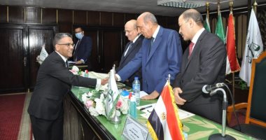 رئيس مجلس الدولة يكرم العاملين بوحدة المطالبة.. والأمين العام: حصلنا ربع مليار فى عام