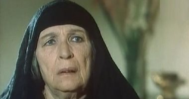 أمينة رزق أم الفنانين وملكة التضحيات فى السينما والدراما والمسرح 