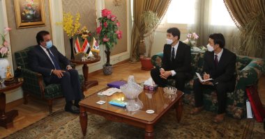 وزير التعليم العالى والسفير الكورى يبحثان سبل التعاون المشترك