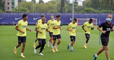 اختبار كورونا ثالث للاعبى برشلونة قبل العودة للتدريبات غداً