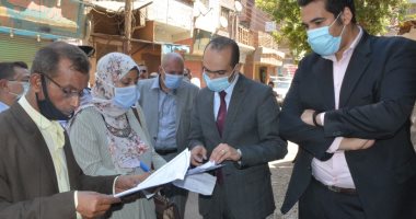 نائب محافظ سوهاج يعاين عددا من المنشآت والمبانى بمركز المراغة.. صور