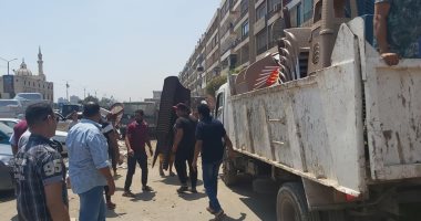 تحرير 367 محضر فى حملة إزالة إشغالات مكبرة بحى شرق شبرا الخيمة