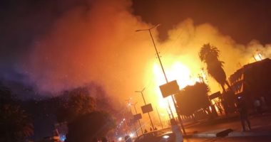 قارئ يشارك صحافة المواطن بصور لحريق هائل أمام حديقة الفسطاط بمصر القديمة