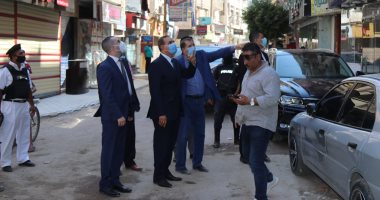 صور .. محافظ كفر الشيخ يقود حملة لإزالة الاشغالات ويتفقد توسعة وتطوير عدد من الشوارع