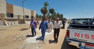 صور.. رئيس مدينة إسنا يقود جولات على الطرق بعد إنهاء البنية التحتية تمهيداً لرصفها قريباً