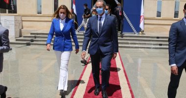 وزير الاتصالات يشارك بلجان المقابلات الشخصية للمتقدمين للبرنامج الرئاسى 