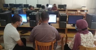 جامعة حلوان تستقبل 242 طالب وطالبة حتى الآن لتسجيل الرغبات بالمرحلة الأولى