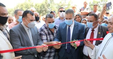 صور.. محافظ المنوفية يبحث معوقات مشروع الصرف الصحى لقرى زوير وسلكا