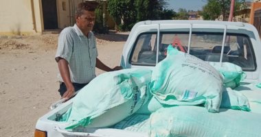 صور.. إحباط محاولة تهريب طن دقيق مخابز للسوق السوداء بالأقصر