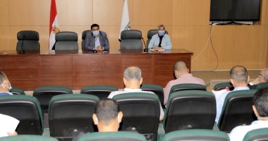 نائب محافظ بنى سويف نستهدف توفير 100 خدمة بعد تطوير المراكز التكنولوجية