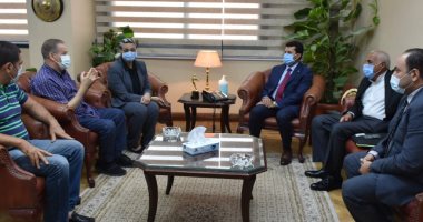 وزير الرياضة يناقش مع اللجنة الطبية لبطولة العالم لكرة اليد تدابير القرعة