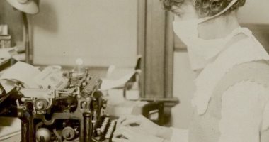 التعامل مع الوباء بالمزاح والقصائد والكتابة عام 1918.. اعرف الحكاية