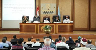 محافظ كفر الشيخ يخلد ذكرى 4 شهداء ويعلن إقامة خدمات متنوعة للمواطنين