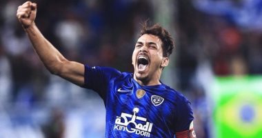 كارلوس إدواردو يشكو الهلال السعودى للفيفا.. اعرف السبب 
