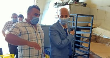 إعدام طن أغذية فاسدة وغلق مصنع حلويات بالقنايات