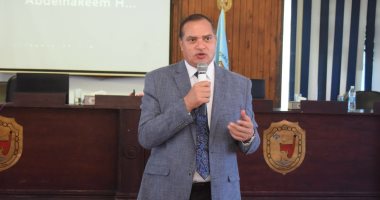 جامعة سوهاج تنظم ورشة عمل تدريبية عن جائزة مصر للتميز الحكومى