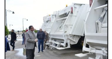 محافظ البحيرة: دعم منظومة النظافة بمعدات وصناديق خلال عامين بـ480 مليون جنيه
