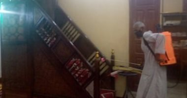 حملات تعقيم صباحية قبيل فتح مساجد مدينة الطود شرق الأقصر.. صور