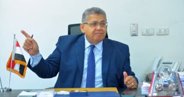 رئيس الجامعة المصرية الصينية فى حوار لـ" اليوم السابع" خرجنا من أزمة كورونا باكتساب نظام تعليمى جديد.. الجامعة جاهزة لتطبيق نظام التعليم المدمج بالعام الدراسى المقبل.. بدء القبول بكلية الصيدلة بالعام الجديد