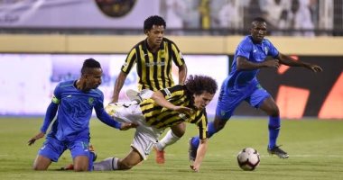 الفتح ضد الاتحاد.. العميد يتقدم بهدف الشهري بالشوط الأول ( فيديو ) 