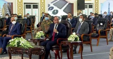 السيسى: "جهد الدولة هيخلى الدين العام والخارجى داخل الحدود الآمنة.. ويا نبنبى بلد يا نتوقف"
