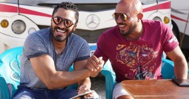 شاهد تامر حسنى ومحمود العسيلى فى أحدث صورة من كواليس "اختراع"