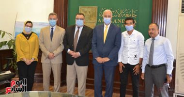 جامعة الإسكندرية: منحة كاملة لبائع الفريسكا بطب الإسكندرية .. وصرف مبلغ شهرى